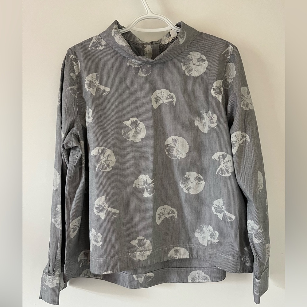 COS Gray Floral Print Top